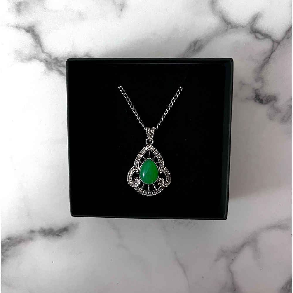 Crystal Necklace Pendant NWOT
